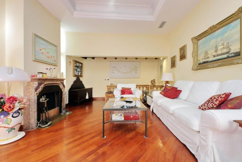 Appartement 3v Luxury By Hili Rome